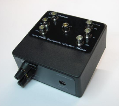 5156DR  Калибратор для электрометров, пикоамперметров и фемтоамперметров